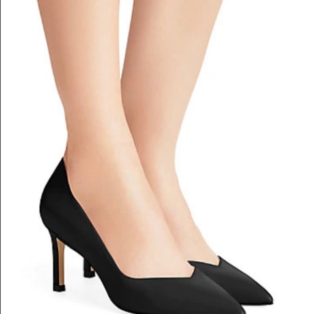 Stuart Weitzman Black ANNY 70                       3” pointy toe heels. Sz 7.5